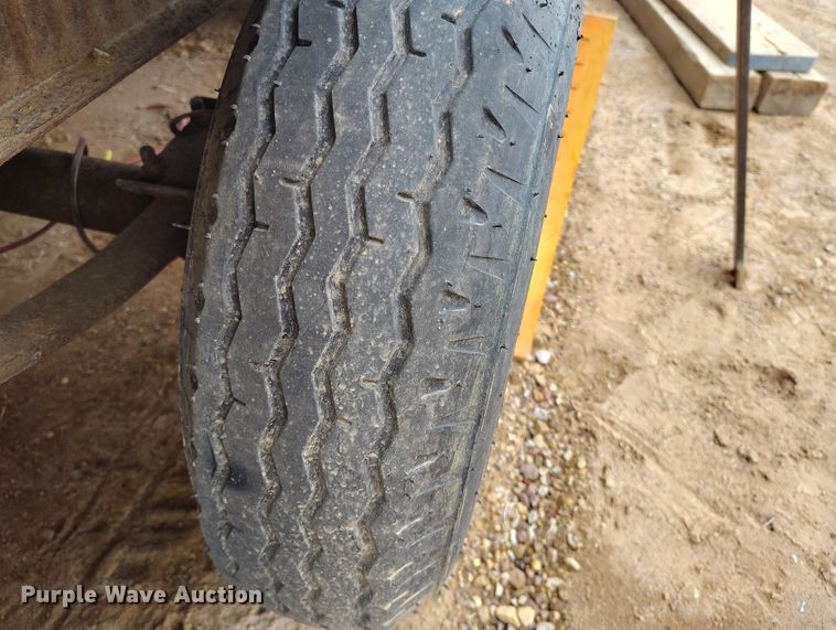 image for item IH9459 1998 Advanced Modular MFG mobile office trailer