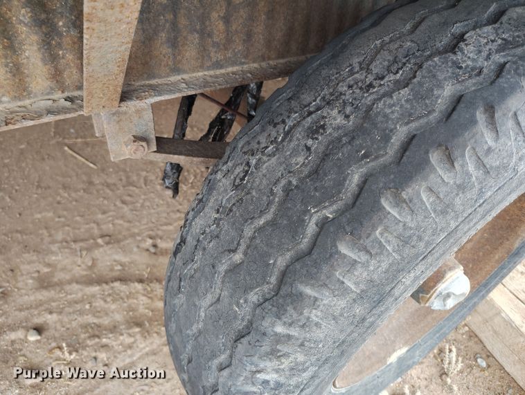 image for item IH9459 1998 Advanced Modular MFG mobile office trailer