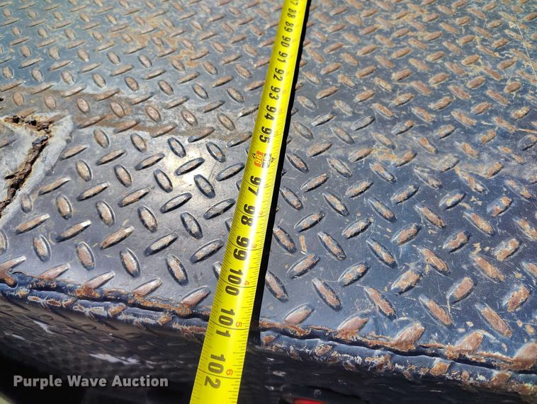 image for item IH9473 2008 Ford F350 Super Duty Ext. Cab flatbed pickup truck