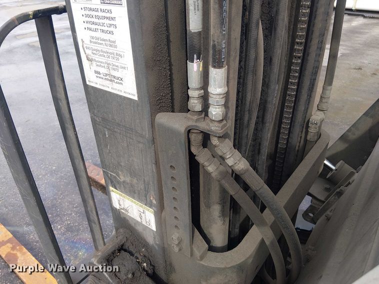 image for item NC9763 2015 Nissan CFS40 forklift