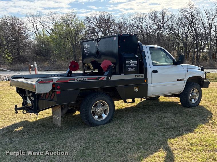 image for item NK9054 2001 Dodge Ram 2500 bale bed pickup truck