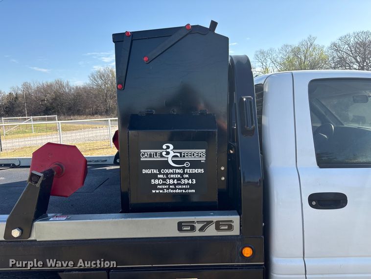 image for item NK9054 2001 Dodge Ram 2500 bale bed pickup truck