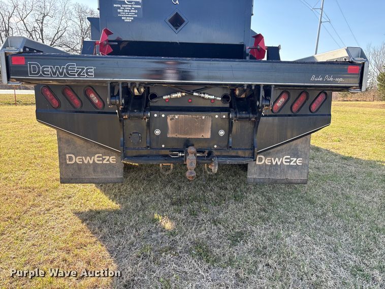 image for item NK9054 2001 Dodge Ram 2500 bale bed pickup truck