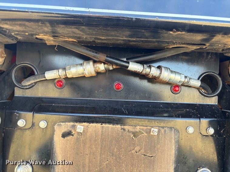 image for item NK9054 2001 Dodge Ram 2500 bale bed pickup truck