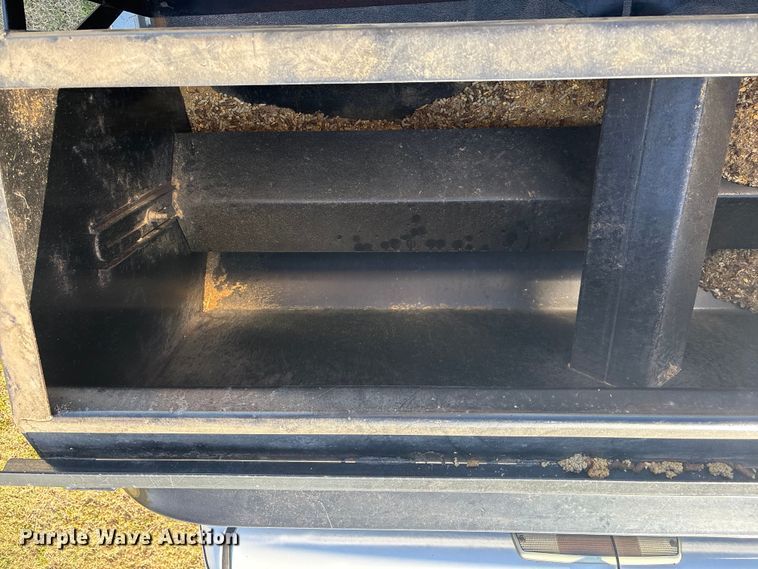 image for item NK9054 2001 Dodge Ram 2500 bale bed pickup truck