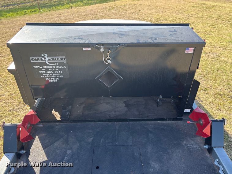 image for item NK9054 2001 Dodge Ram 2500 bale bed pickup truck