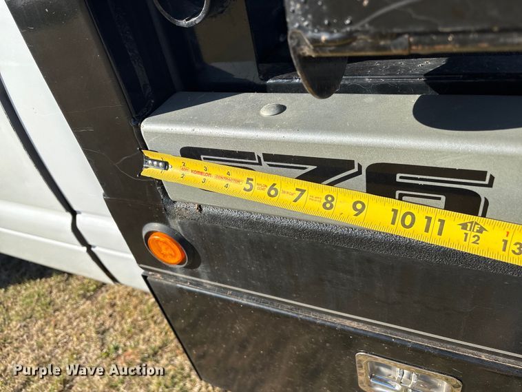 image for item NK9054 2001 Dodge Ram 2500 bale bed pickup truck