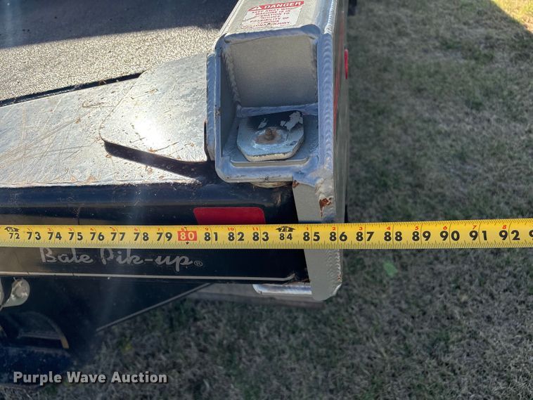 image for item NK9054 2001 Dodge Ram 2500 bale bed pickup truck