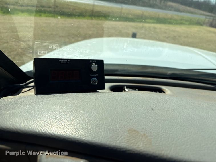 image for item NK9054 2001 Dodge Ram 2500 bale bed pickup truck