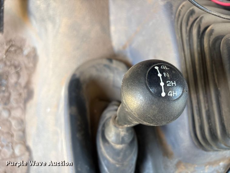 image for item NK9054 2001 Dodge Ram 2500 bale bed pickup truck