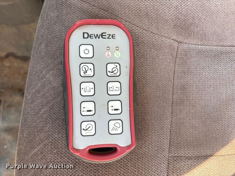 image for item NK9054 2001 Dodge Ram 2500 bale bed pickup truck