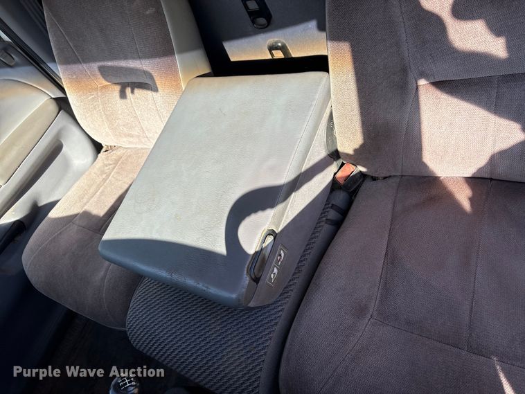 image for item NK9054 2001 Dodge Ram 2500 bale bed pickup truck