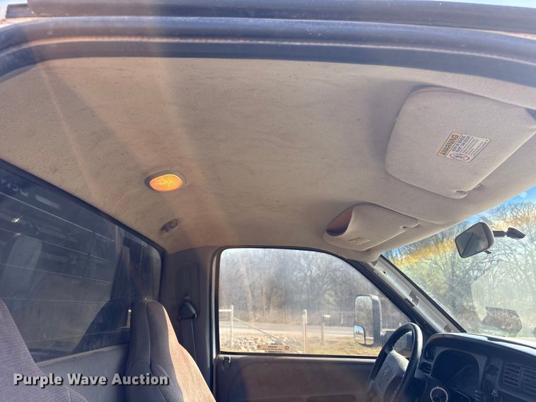 image for item NK9054 2001 Dodge Ram 2500 bale bed pickup truck