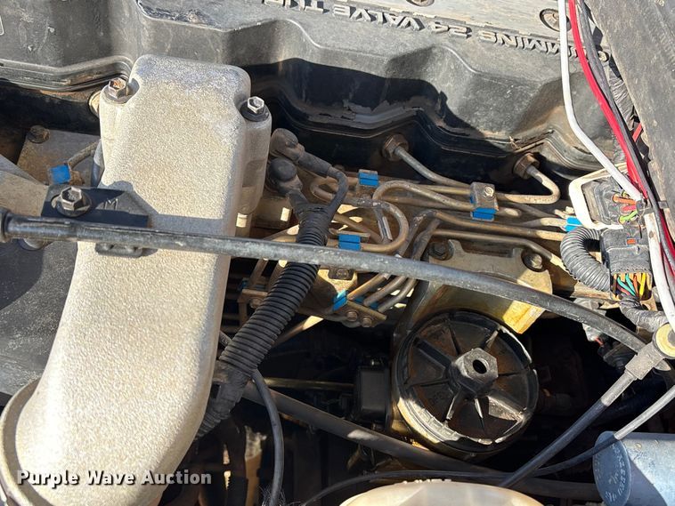 image for item NK9054 2001 Dodge Ram 2500 bale bed pickup truck