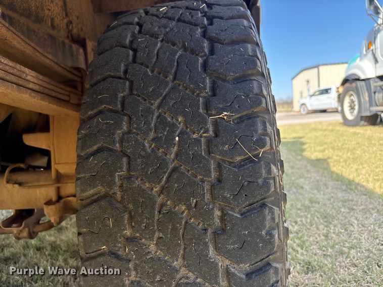 image for item NK9054 2001 Dodge Ram 2500 bale bed pickup truck