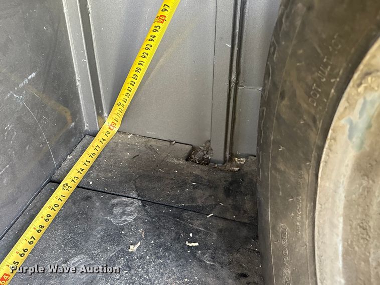 image for item NK9066 2018 CM Show Pro livestock trailer