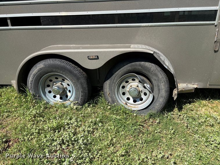 image for item NK9066 2018 CM Show Pro livestock trailer