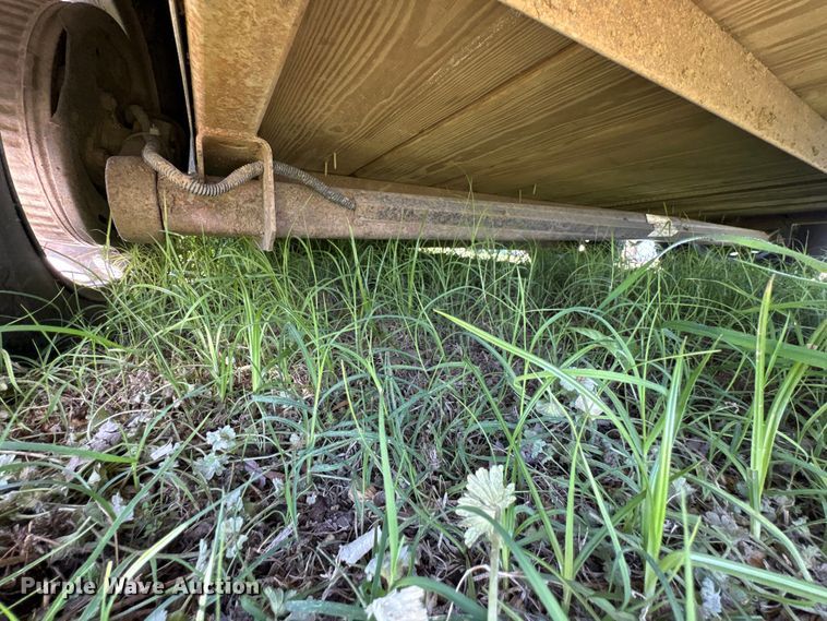 image for item NK9066 2018 CM Show Pro livestock trailer