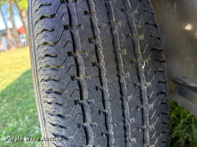 image for item NK9066 2018 CM Show Pro livestock trailer