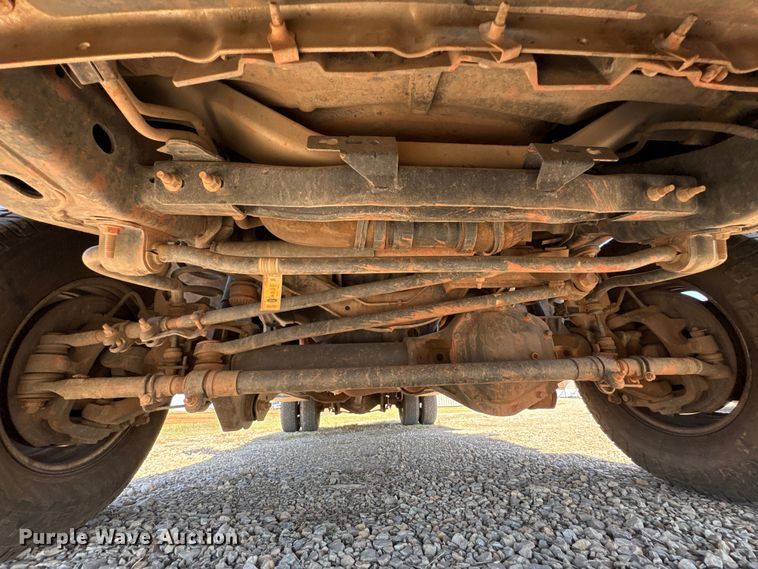 image for item NK9105 2019 Ford F350 Super Duty flatbed pickup truck