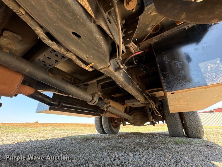 image for item NK9105 2019 Ford F350 Super Duty flatbed pickup truck