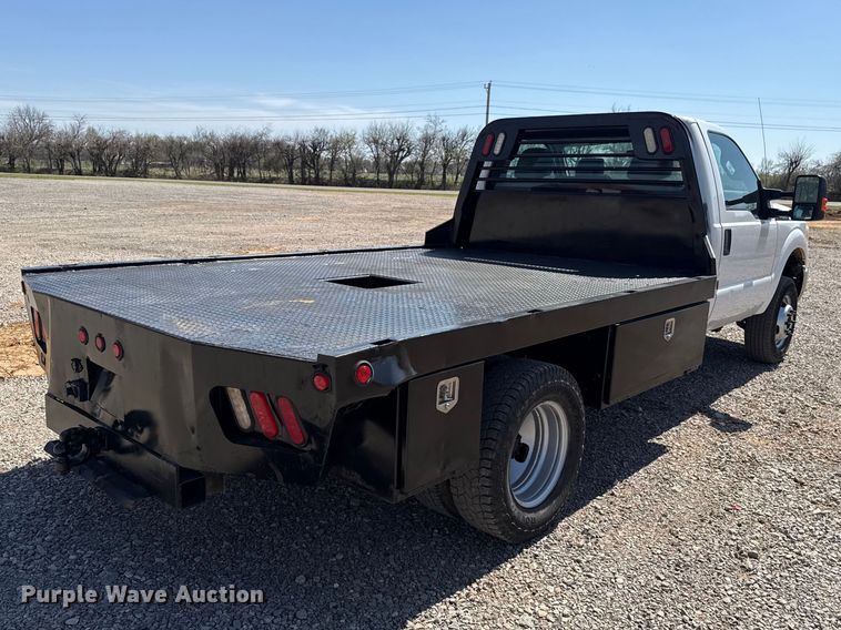 image for item NK9106 2016 Ford F350 Super Duty flatbed truck