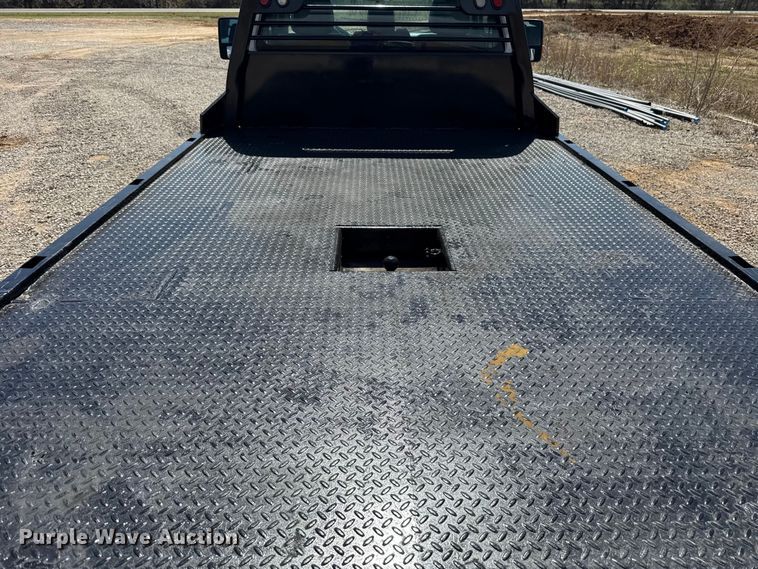 image for item NK9106 2016 Ford F350 Super Duty flatbed truck