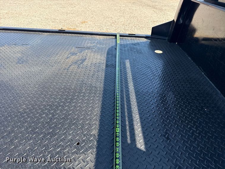 image for item NK9106 2016 Ford F350 Super Duty flatbed truck