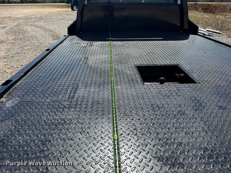 image for item NK9106 2016 Ford F350 Super Duty flatbed truck