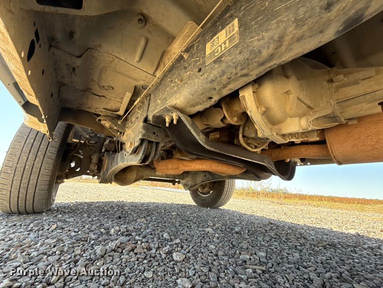 image for item NK9106 2016 Ford F350 Super Duty flatbed truck