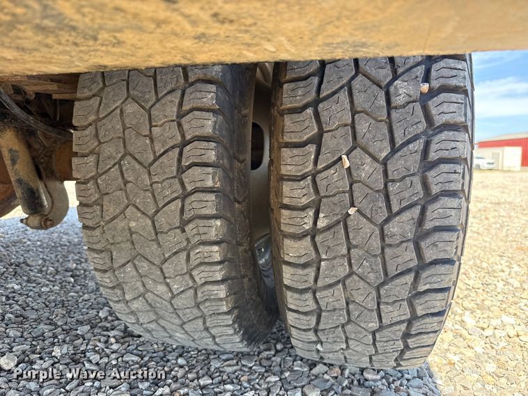 image for item NK9106 2016 Ford F350 Super Duty flatbed truck