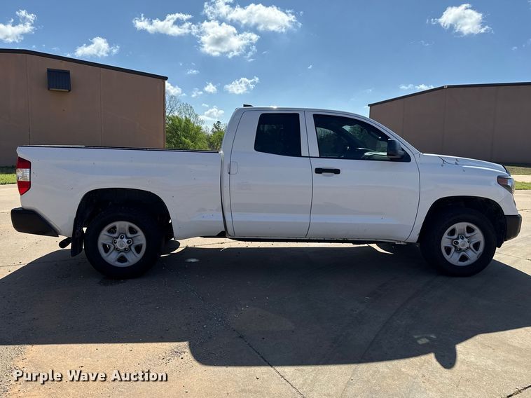 image for item NK9145 2021 Toyota Tundra Crew Cab pickup truck