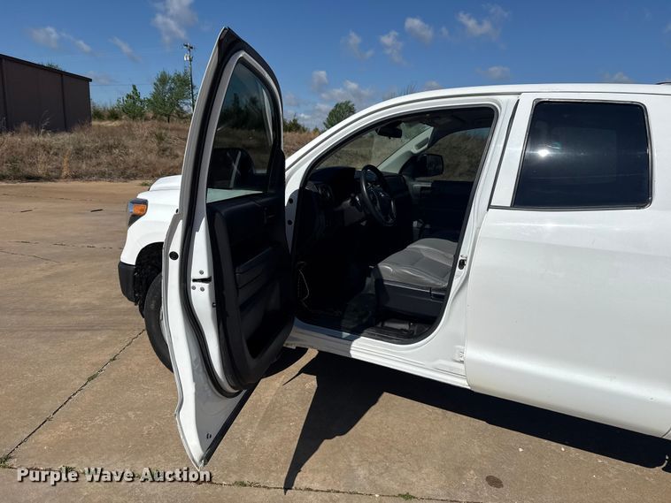 image for item NK9145 2021 Toyota Tundra Crew Cab pickup truck