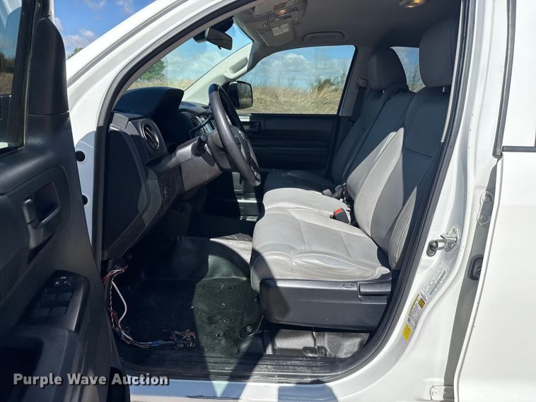 image for item NK9145 2021 Toyota Tundra Crew Cab pickup truck