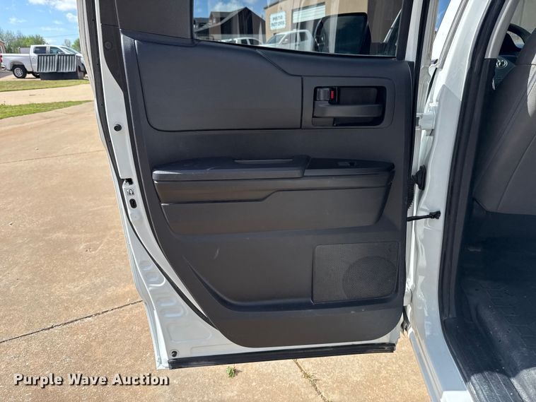 image for item NK9146 2020 Toyota Tundra Crew Cab pickup truck