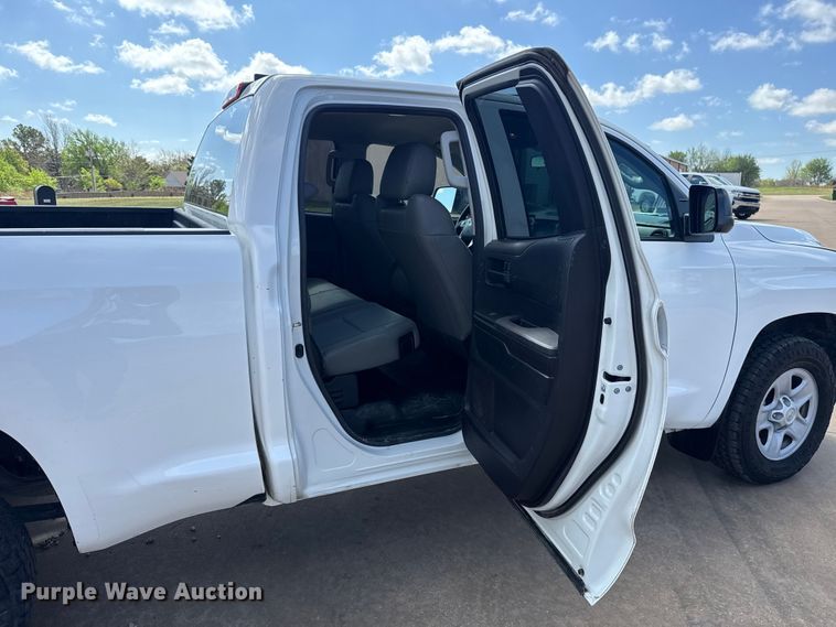 image for item NK9146 2020 Toyota Tundra Crew Cab pickup truck