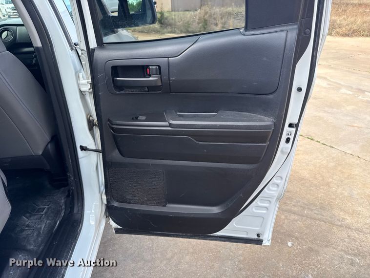 image for item NK9146 2020 Toyota Tundra Crew Cab pickup truck