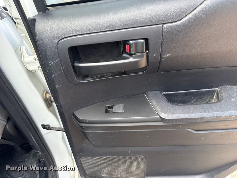 image for item NK9146 2020 Toyota Tundra Crew Cab pickup truck