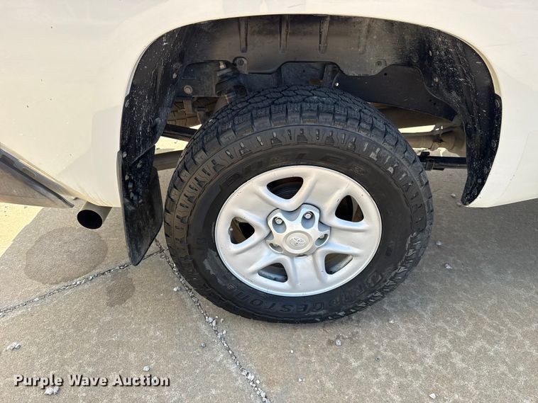 image for item NK9146 2020 Toyota Tundra Crew Cab pickup truck