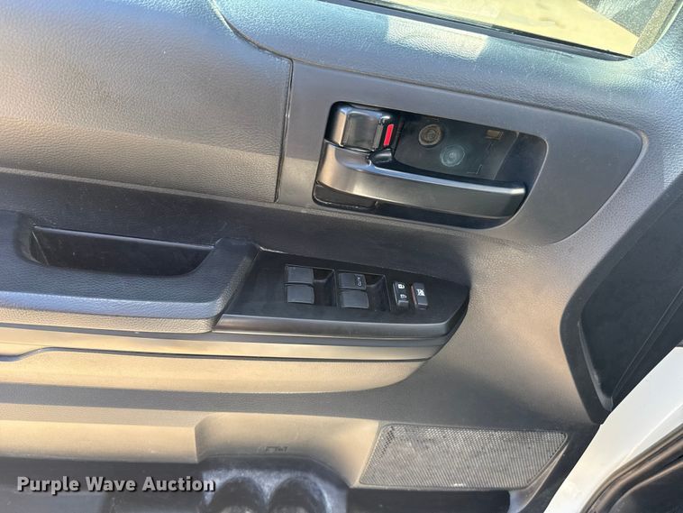 image for item NK9150 2021 Toyota Tundra Crew Cab pickup truck