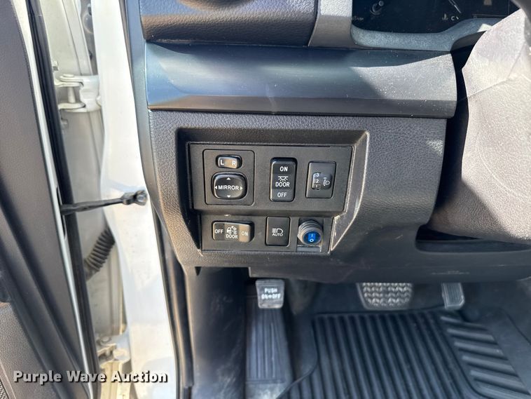 image for item NK9150 2021 Toyota Tundra Crew Cab pickup truck