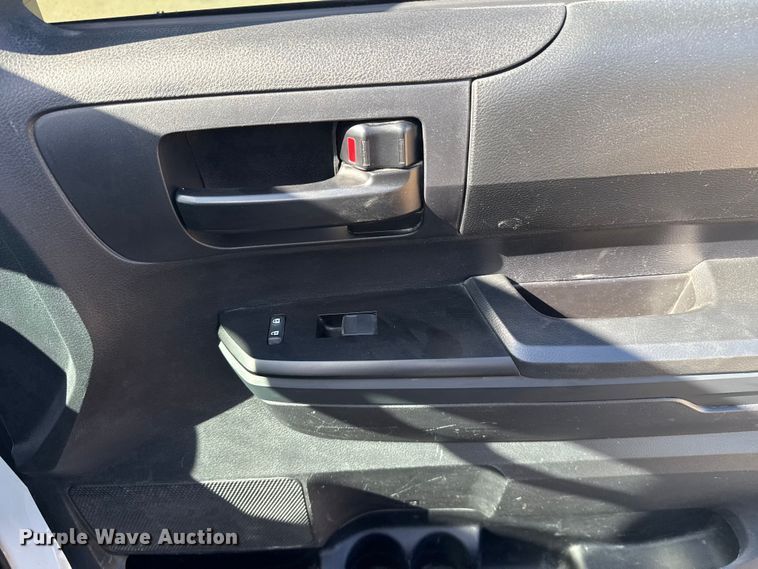 image for item NK9150 2021 Toyota Tundra Crew Cab pickup truck