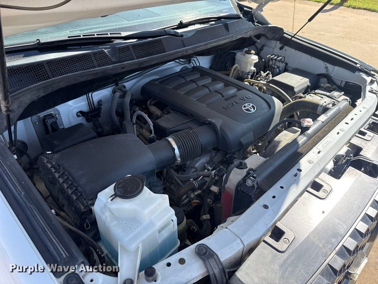 image for item NK9150 2021 Toyota Tundra Crew Cab pickup truck