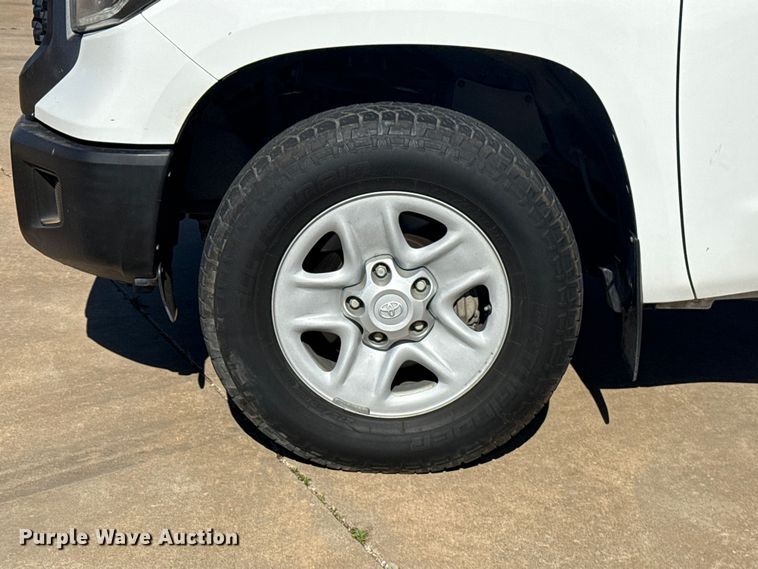 image for item NK9150 2021 Toyota Tundra Crew Cab pickup truck