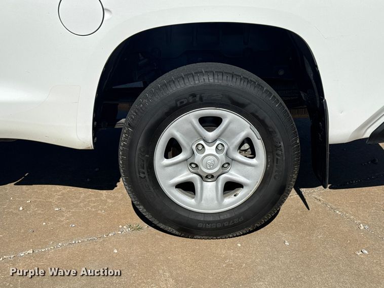 image for item NK9150 2021 Toyota Tundra Crew Cab pickup truck