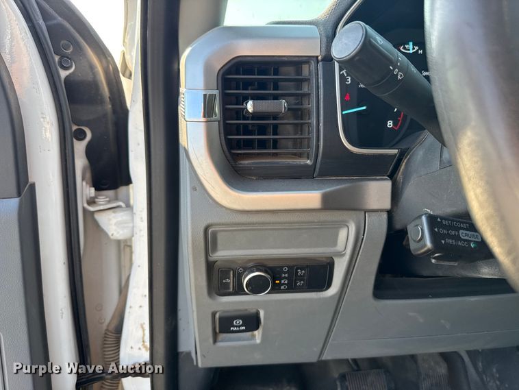 image for item NK9153 2022 Ford F150 Ext. Cab pickup truck