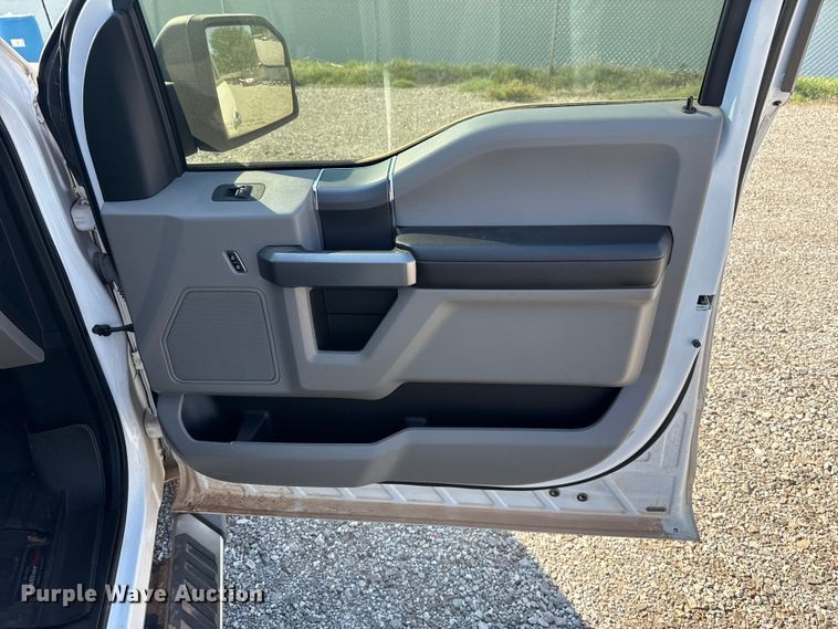 image for item NK9155 2018 Ford F150 Crew Cab pickup truck