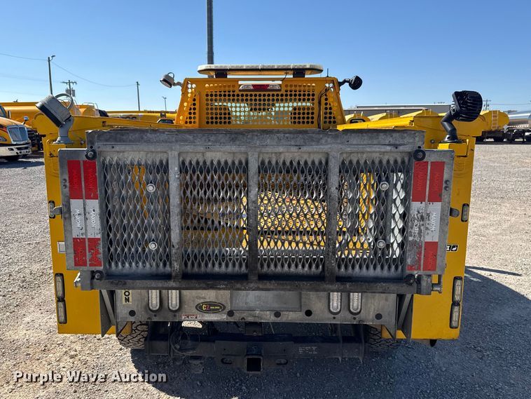 image for item NK9167 2019 Ford F350 Super Duty utility bed pickup truck