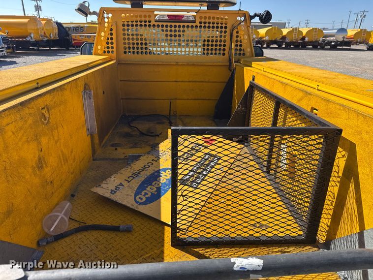 image for item NK9167 2019 Ford F350 Super Duty utility bed pickup truck