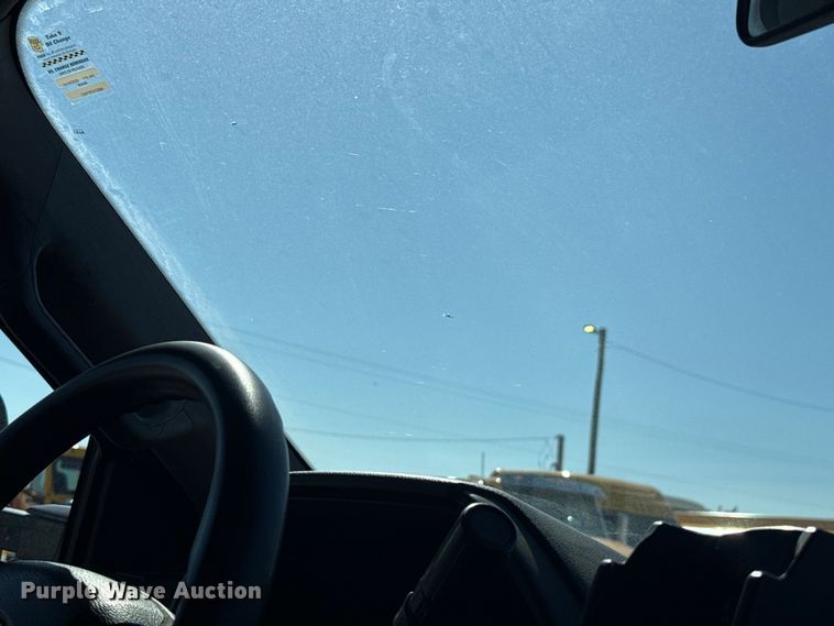 image for item NK9167 2019 Ford F350 Super Duty utility bed pickup truck